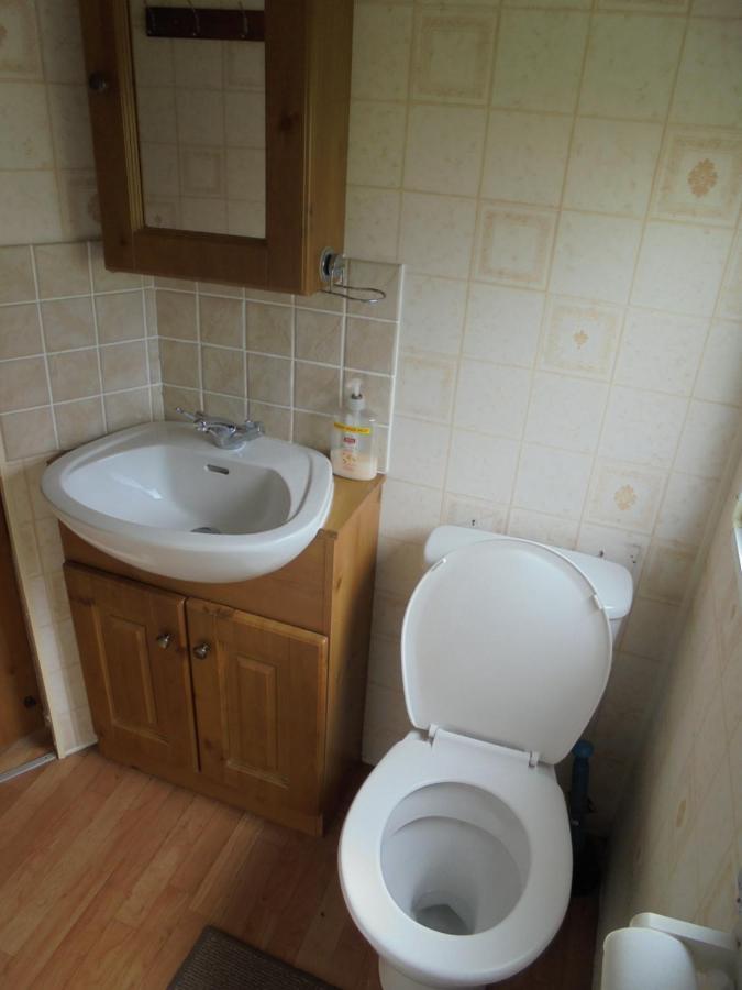 Sealands : Arronbrook:- 6 Berth, Access To The Beach, Close To Site Entrance